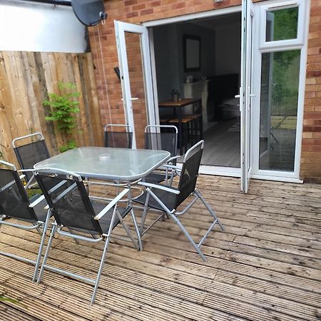 Birmingham Blissful Apartment With 2 Bedrooms Bagian luar foto
