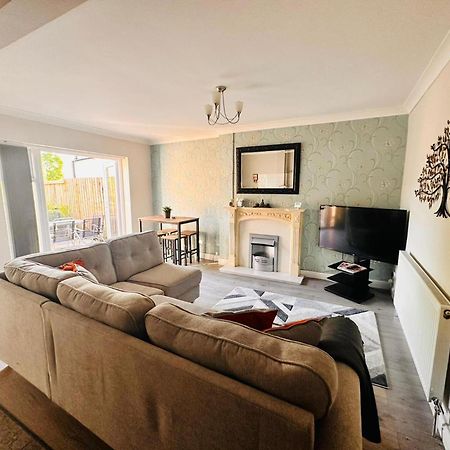 Birmingham Blissful Apartment With 2 Bedrooms Bagian luar foto