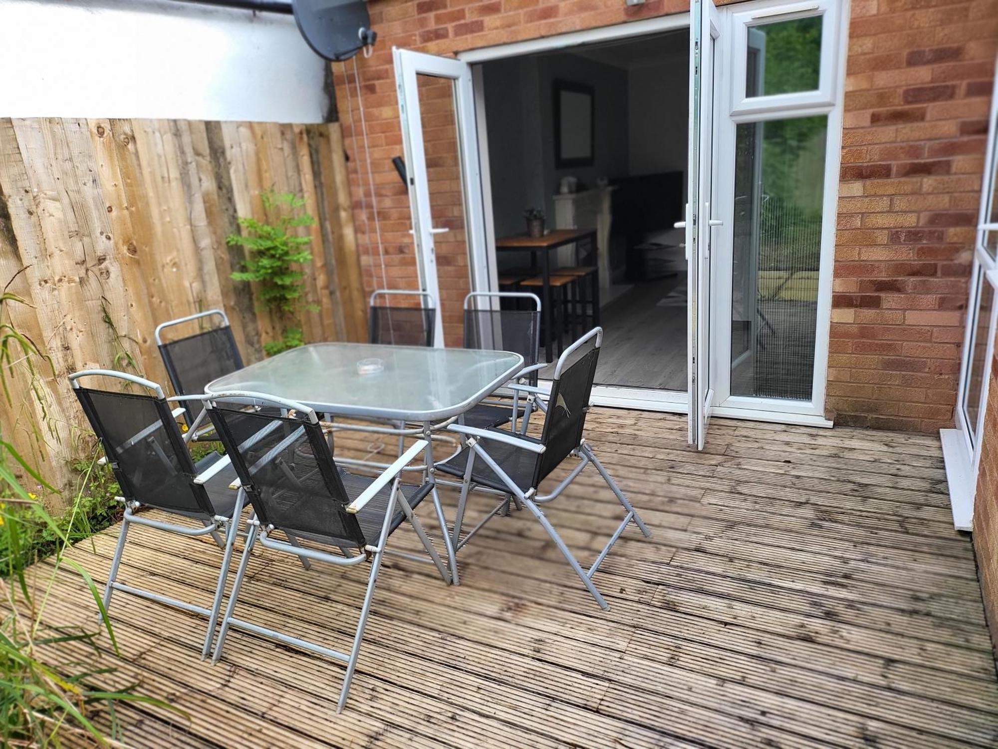 Birmingham Blissful Apartment With 2 Bedrooms Bagian luar foto